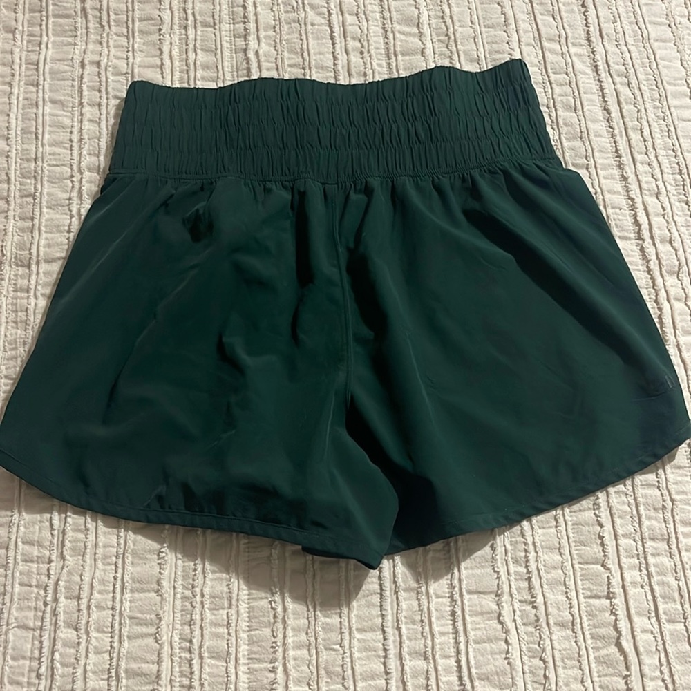 Abercrombie YPB athletic shorts size medium